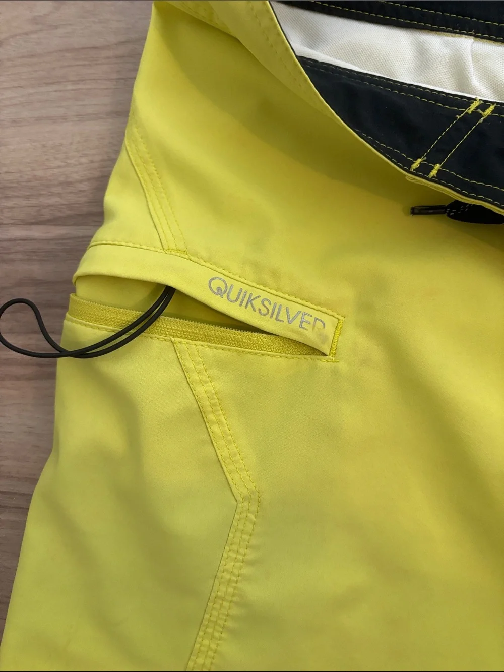 Quiksilver Men's Yellow Swim Trunks - Classic Boardshorts